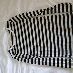 Merona ultimate soft tee, black and white stripes